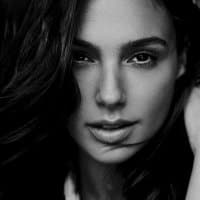 «@GalGadot» sticker set