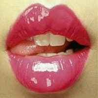 «Kiss» sticker set