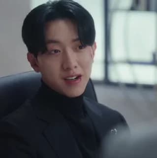 JUNGSHIN | @CNBLUE_TWEET
